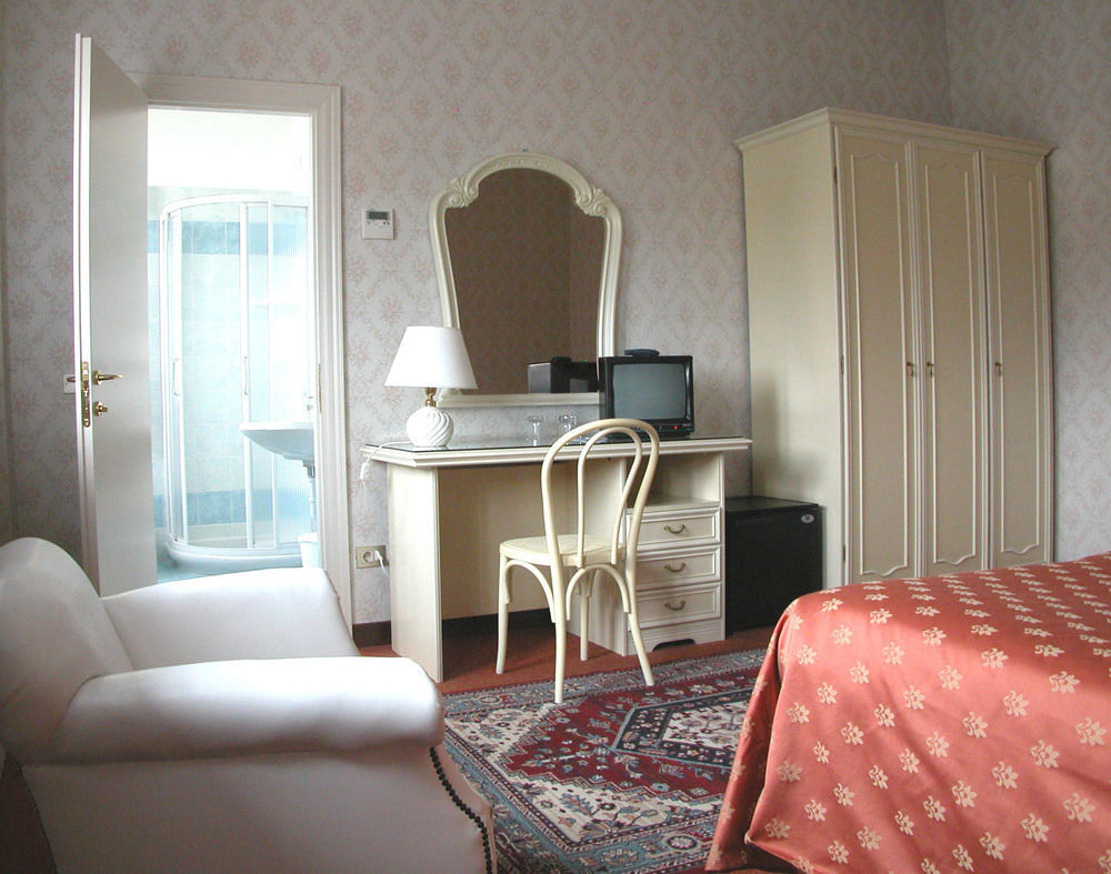 Hotel Du Parc Lake Maggiore Zewnętrze zdjęcie