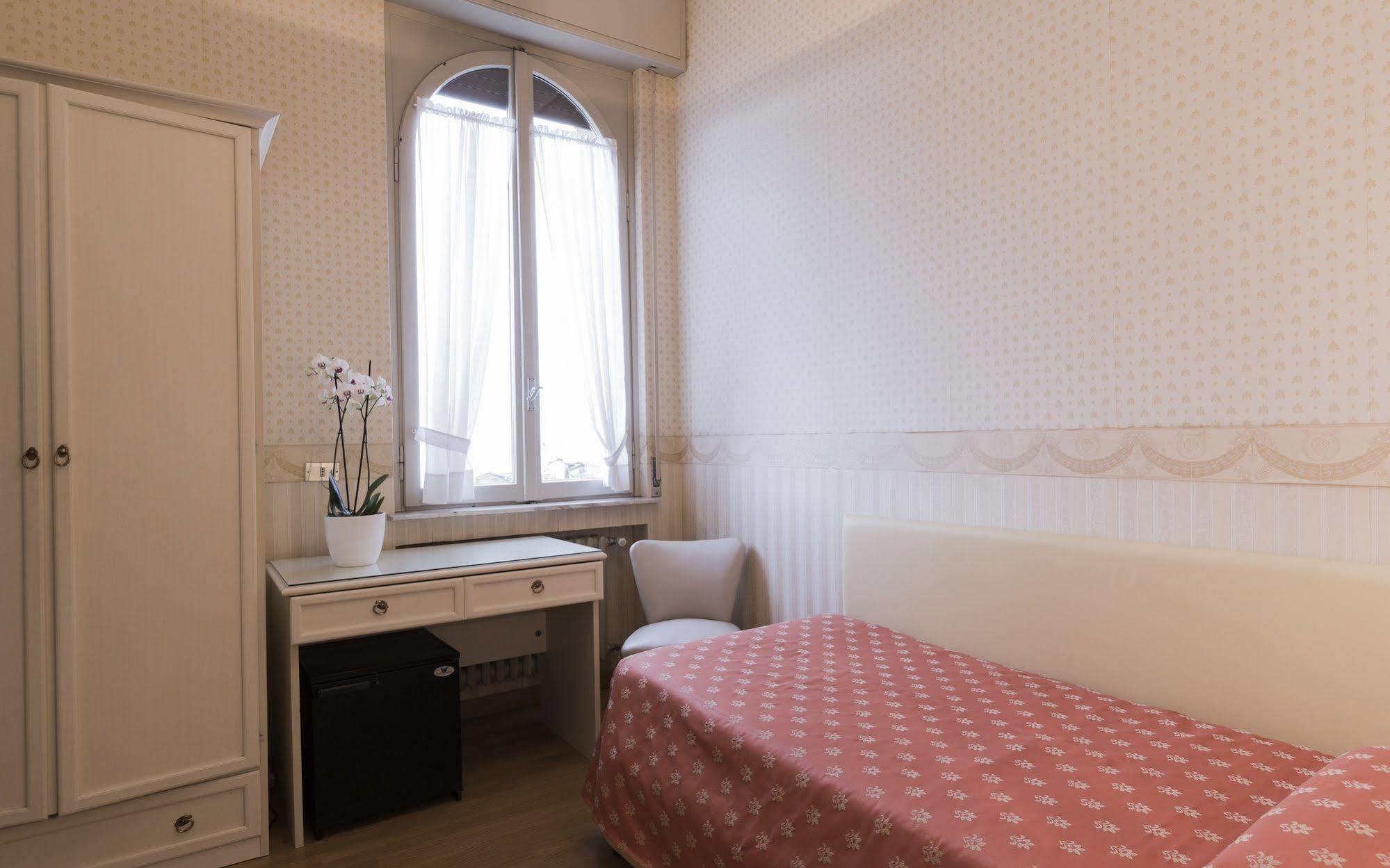 Hotel Du Parc Lake Maggiore Zewnętrze zdjęcie